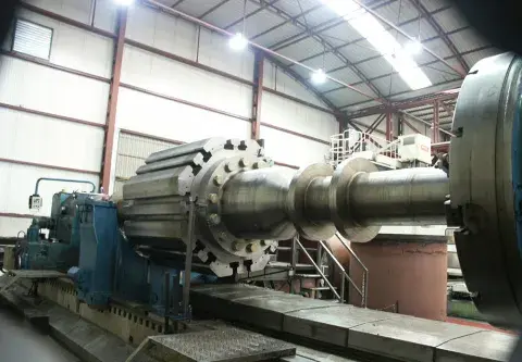 Torneado CNC de grandes dimensiones