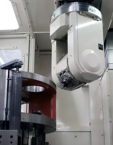 Centro de Mecanizado a 5 ejes SNK